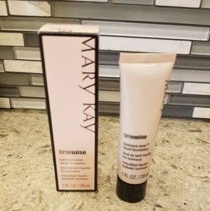 Mary Kay timewise matte-wear liquid foundation
